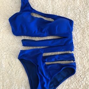 Women’s one piece one shoulder swim suit